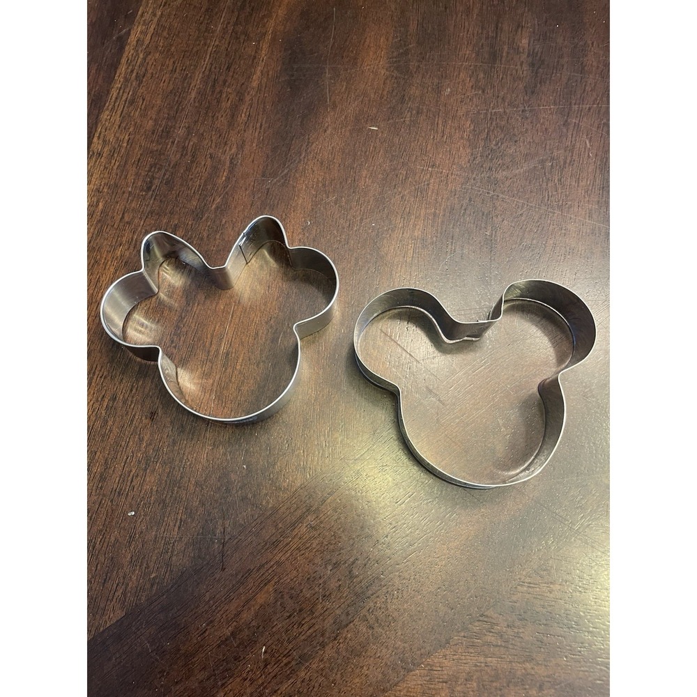 Disney Mickey Minnie Mouse Head Cookie Cutter